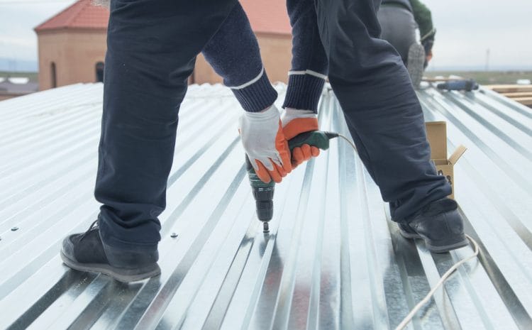 Things to Ask Before You Hire a Metal Roof Installation Contractor in Florida